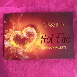 Beauty creations hot fire eyeshadow palette